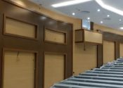 Murano-Acoustic-Wood-Panels-in-Lecture-Theatre